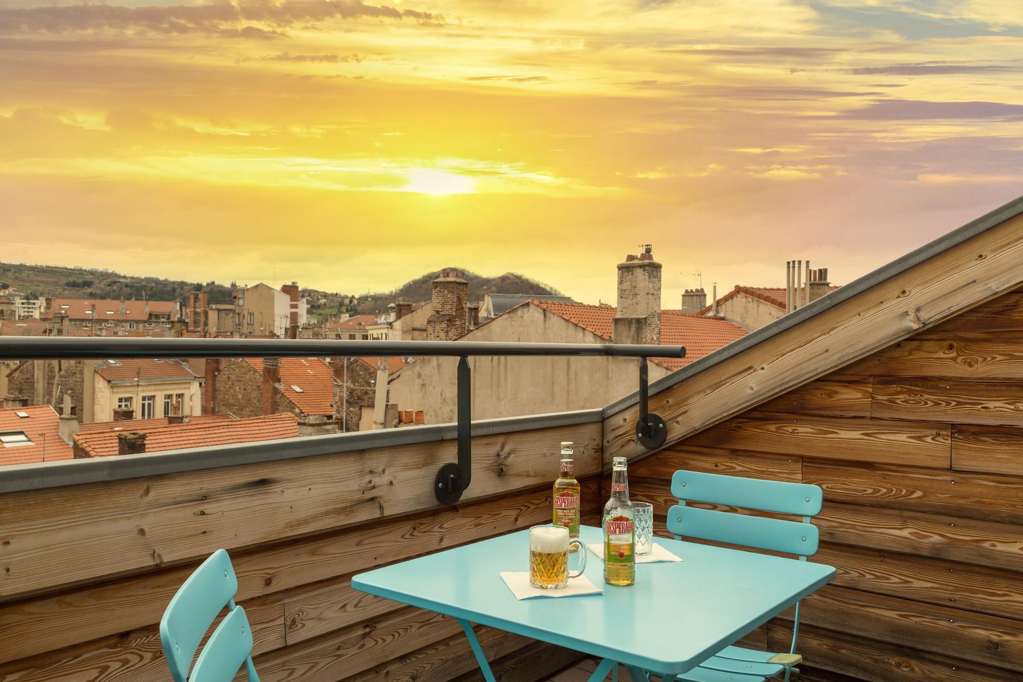 Urban Style, Hotel Le Cheval Noir, Saint-Etienne ภายนอก รูปภาพ