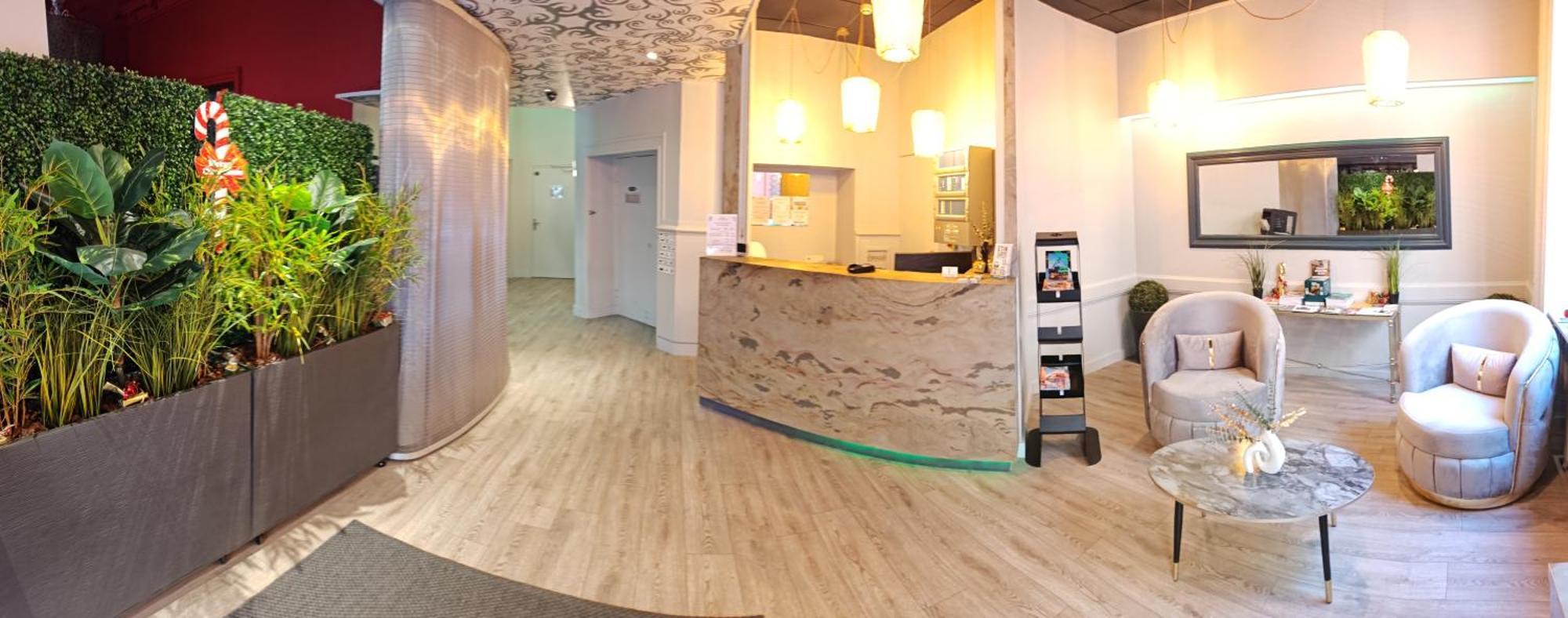 Urban Style, Hotel Le Cheval Noir, Saint-Etienne ภายนอก รูปภาพ