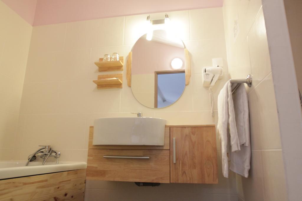 Urban Style, Hotel Le Cheval Noir, Saint-Etienne ภายนอก รูปภาพ