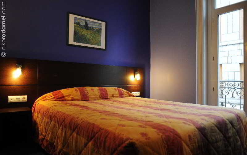 Urban Style, Hotel Le Cheval Noir, Saint-Etienne ภายนอก รูปภาพ
